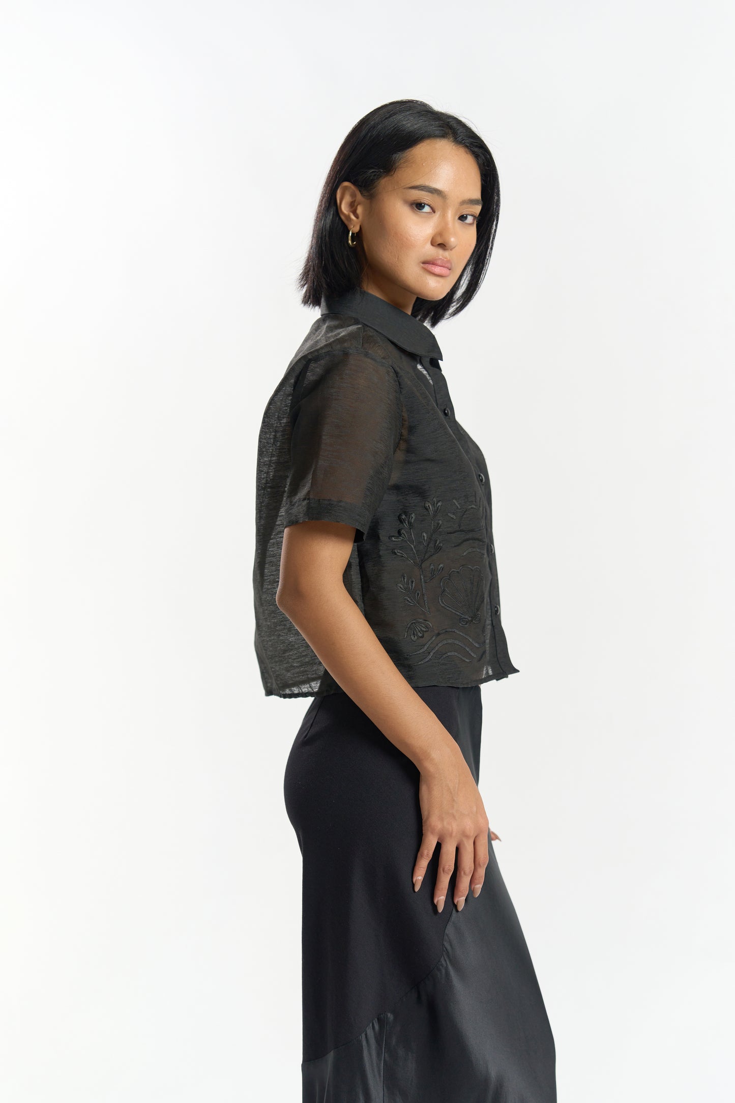 Rocco Cropped Modern Barong (Black)
